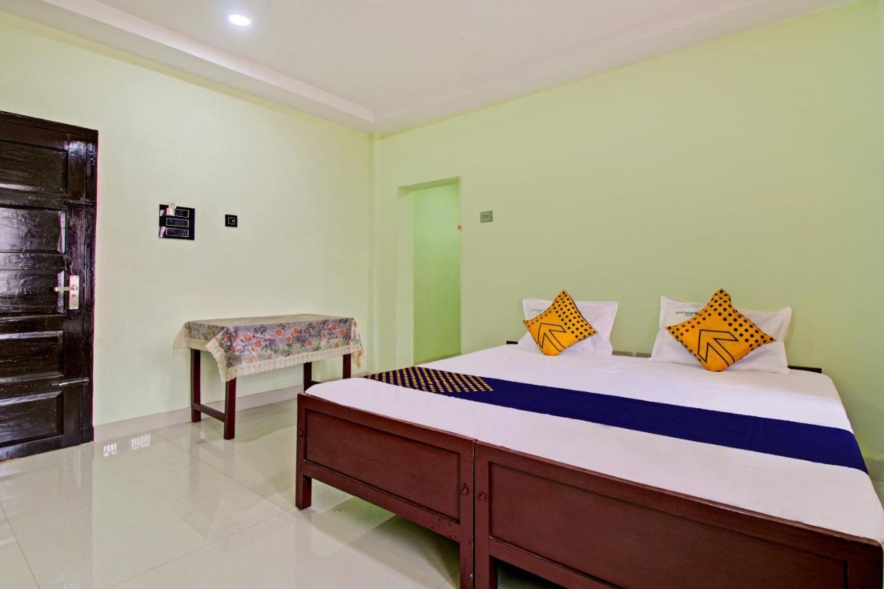 Spot On 73862 Jaya Tourist Home Varkala Dış mekan fotoğraf
